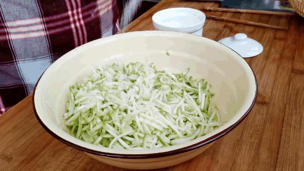 怎样炸素丸子又酥又脆,素丸子炸好怎么做好吃