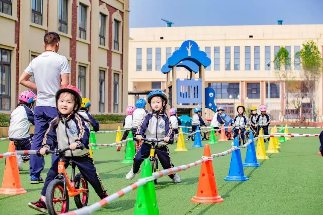 南阳第2完全学校,南阳第三个完全学校