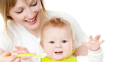 婴儿如何添加辅食不变成过敏体质,婴儿怎么添加辅食对脾胃好