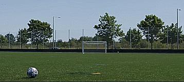 怎么传出直塞,内贴地弧线传球怎么传的