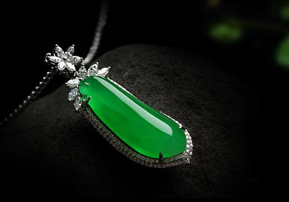 金镶玉怎么选,金镶玉怎么配好看