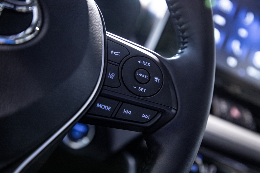 全新rav4荣放本田皓影,全新rav4荣放势不可挡惊艳登场