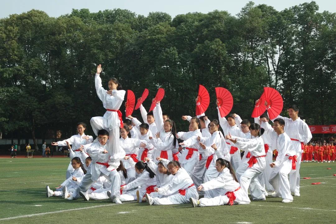 全员参与，不落下每一个学生！盐外体育课如何让学生“过足瘾”？