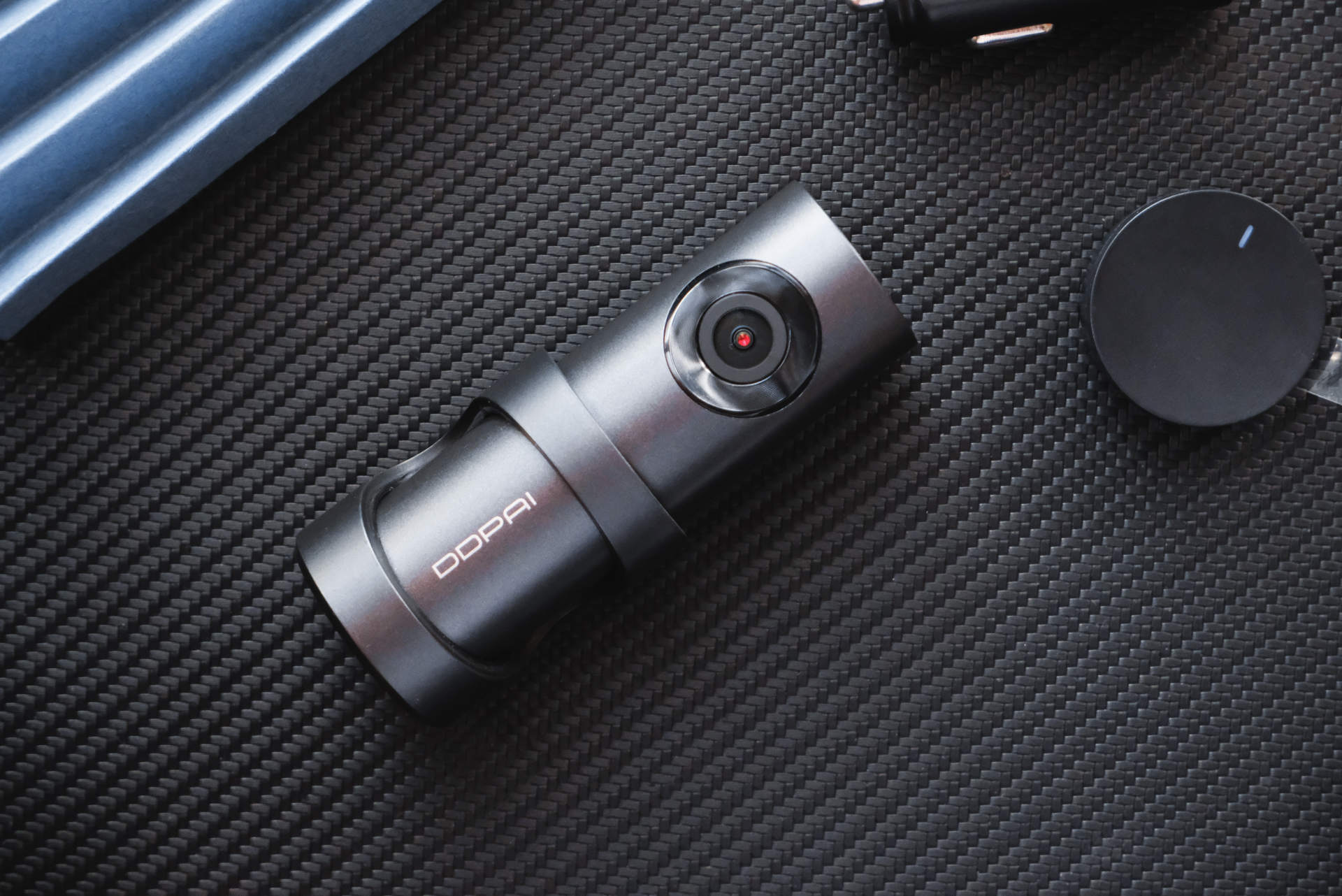 最值得购买的前后双录行车记录仪,什么品牌的全屏行车记录仪最好