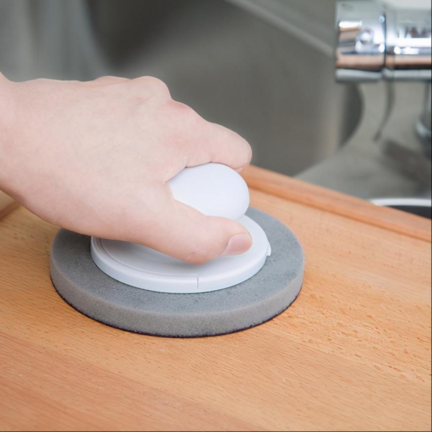 厨房的锅用久又黑又脏？别用钢丝球擦，学会这样做，干净又美观