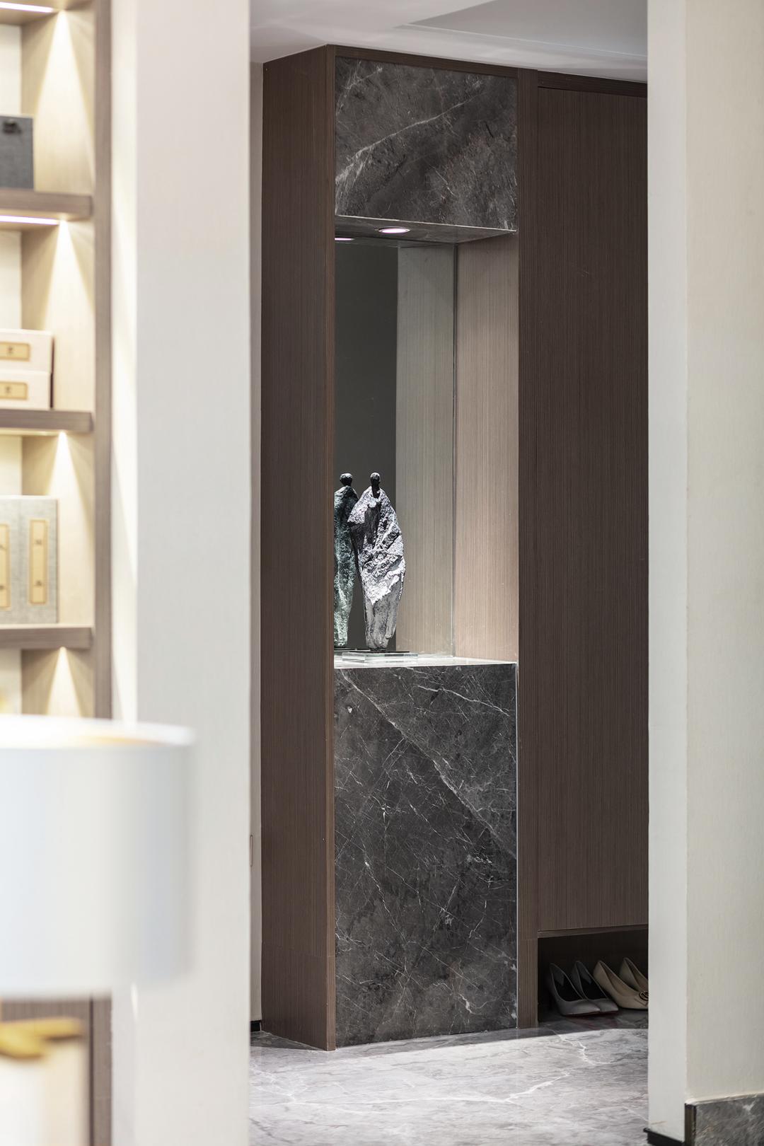 「香港方黄集团新作」静谧无忧桃花源vs烈艳蓝金Dior