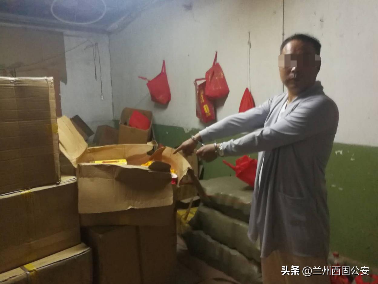 抓获假冒商标嫌疑人为攻坚行动,警方侦破一起假冒注册商标商品案