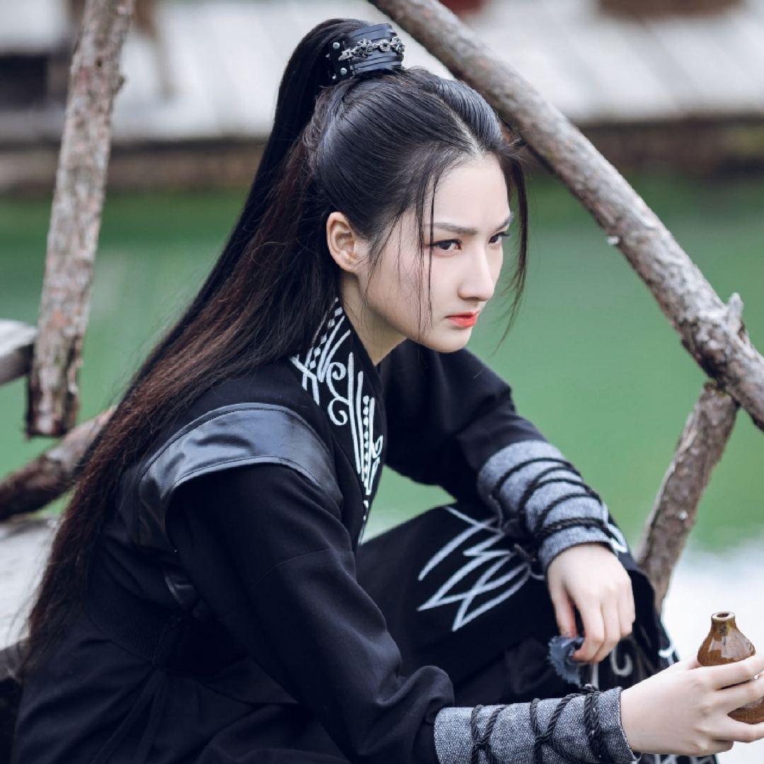 万梓良全部吻戏视频,万梓良古装吻戏