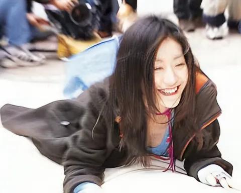 我把青春献给你冯小刚,我把青春献给周星驰