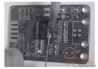 烙铁焊接贴片元器件,怎么焊接贴片元器件视频