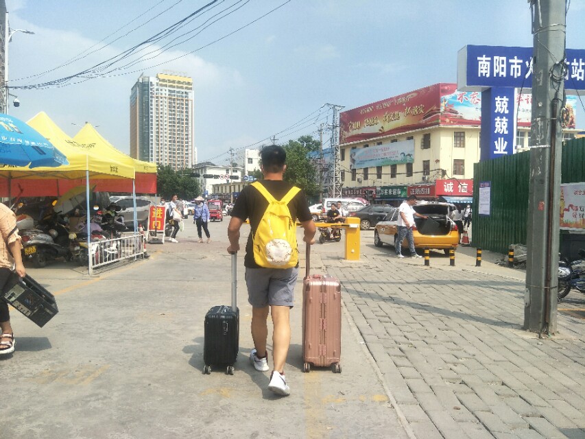 入职牧原集团的当天我后悔了,入职牧原集团