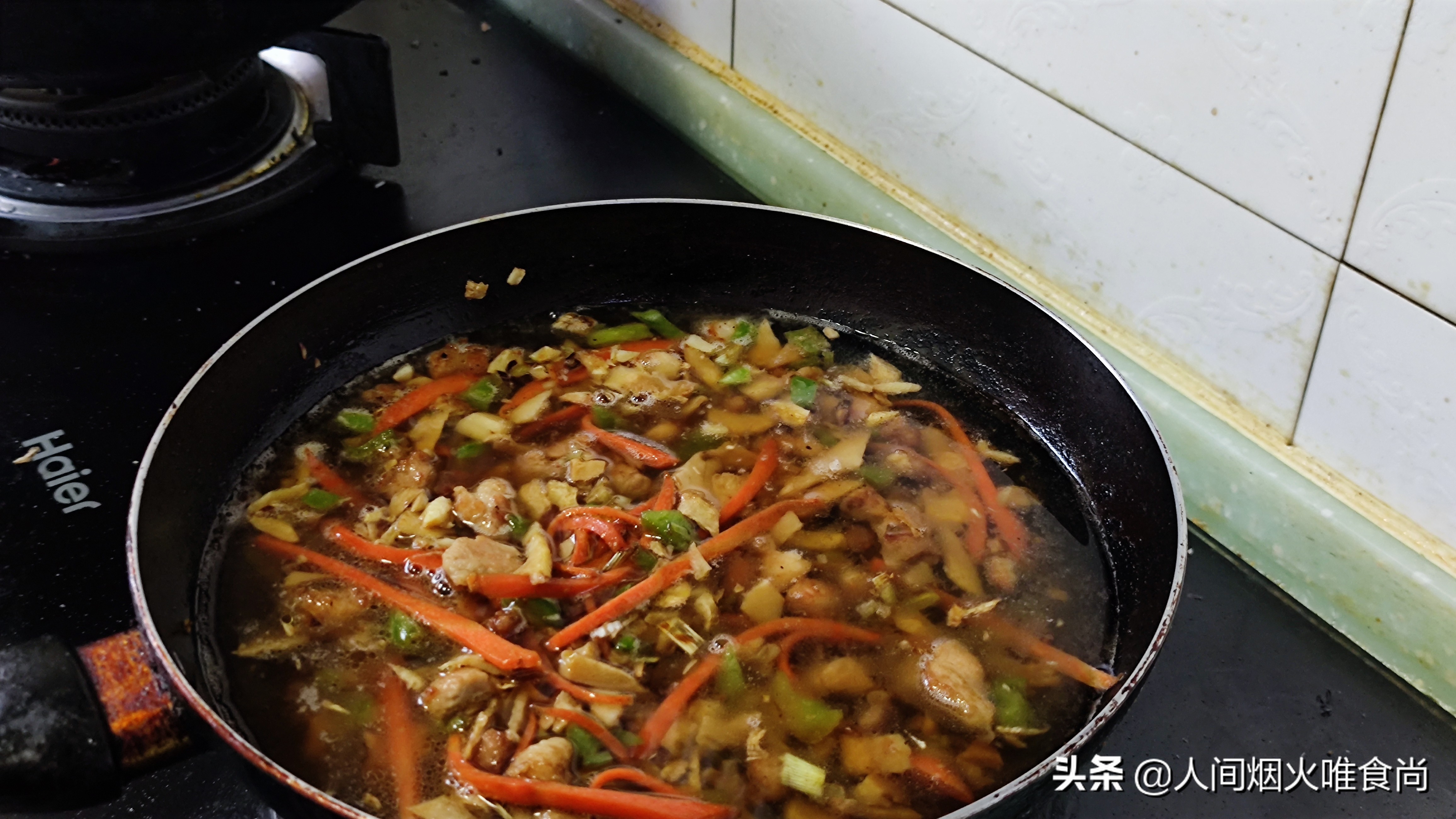 鲜笋炒肉丁,竹笋炒肉丝拌面怎样做才好吃