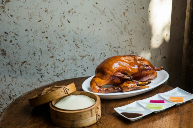 黑珍珠一钻雪蟹宴、谢霆锋爱吃的网红甜品……11月新店榜来了！