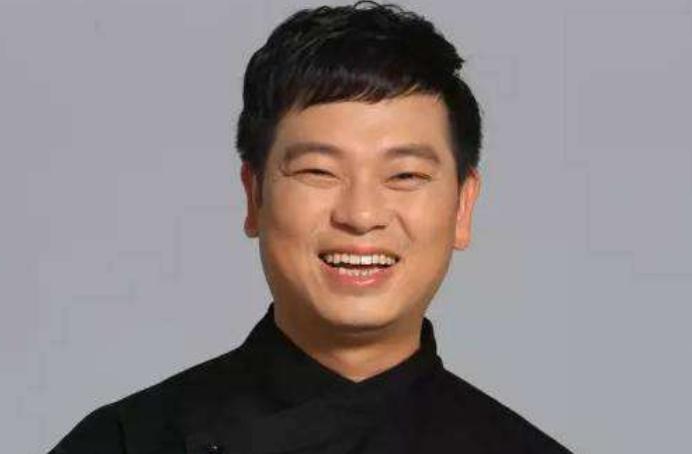 谢霆锋曾上门学艺！如今却月亏6000万，老板卖房、卖物业支撑员工