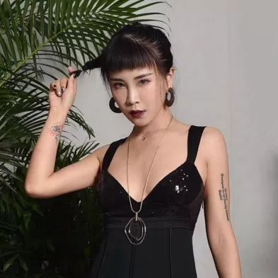 花木兰一样的女英雄,花木兰上单里唯一一个女性