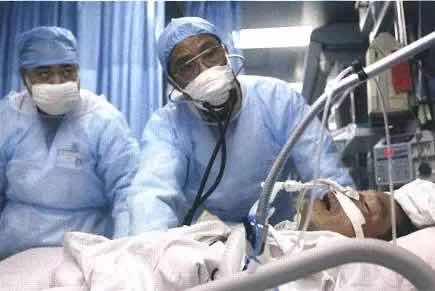 说钟南山不配，你倒是别造谣呀