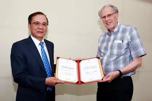 中国大学计算机最好的班,再次迎来“图灵奖”导师,赶超“姚班”