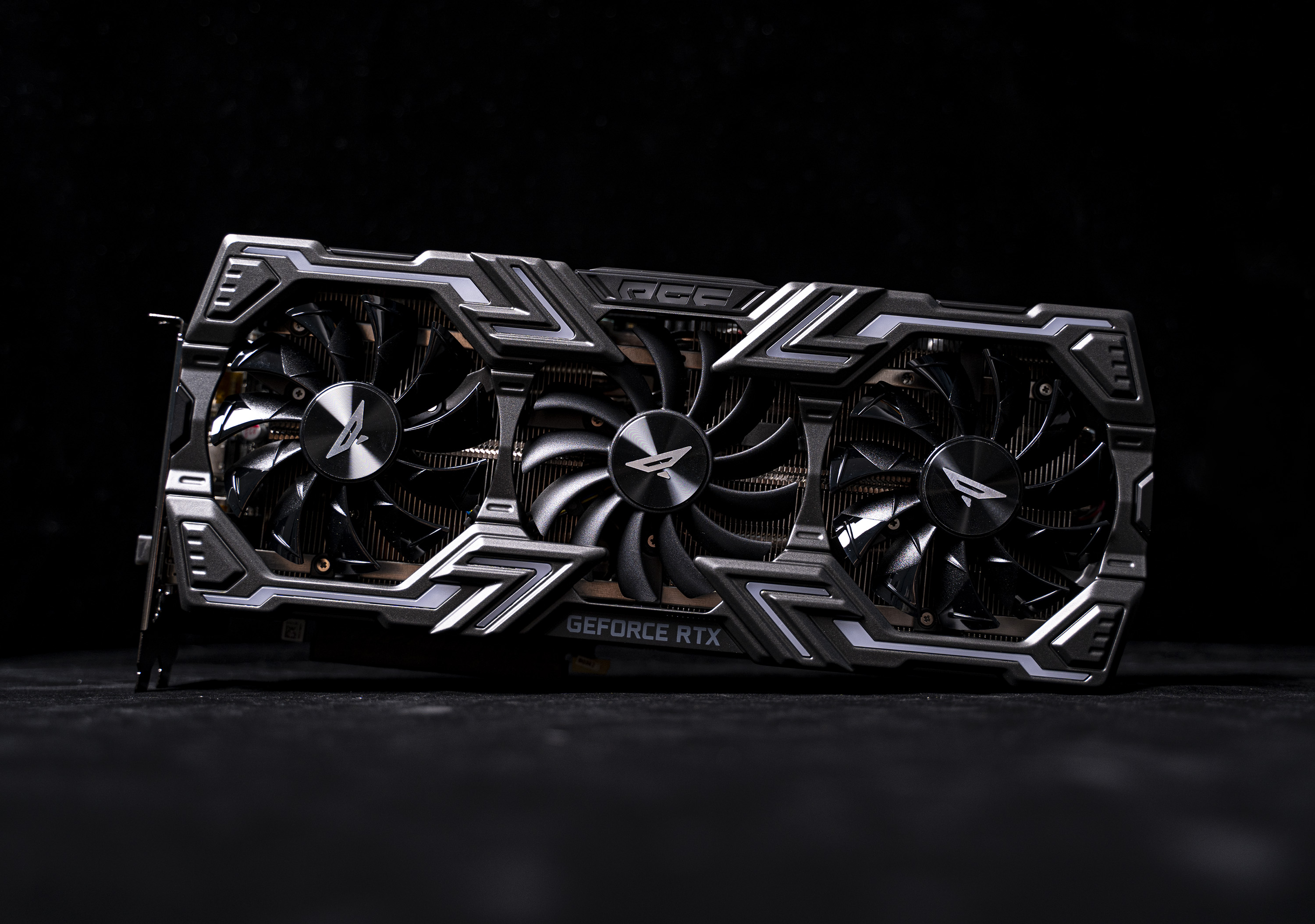 顶级机箱装机,第一次装机推荐机箱