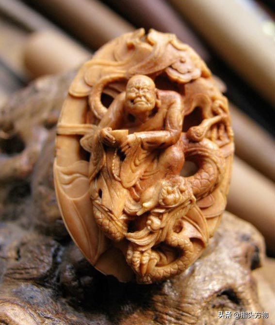 天工奖橄榄核雕,巧夺天工红木文创