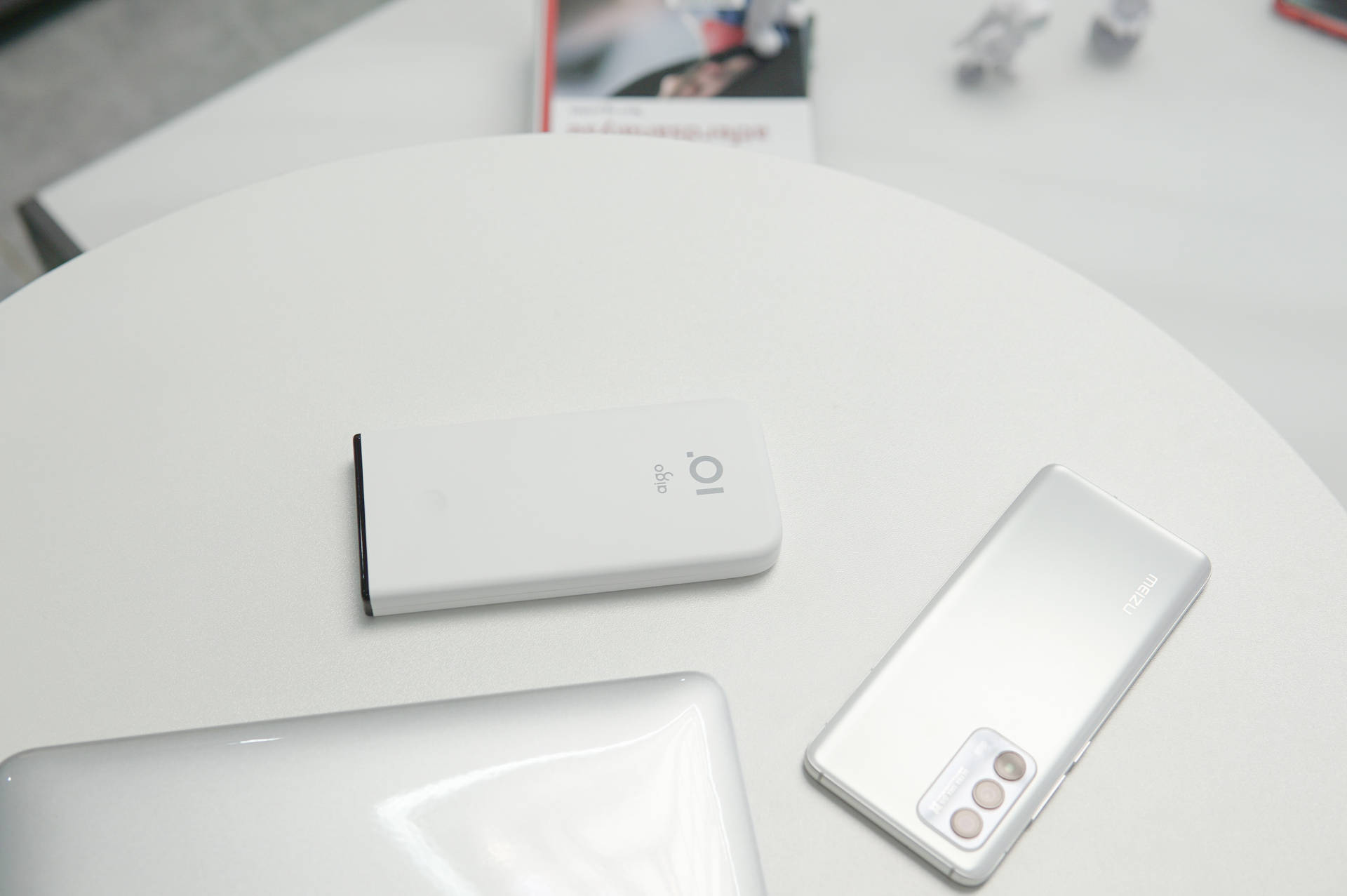 华为充电宝怎么比小米的贵那么多,华为66wsupercharge充电宝测评