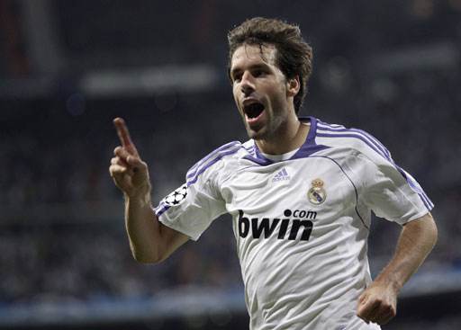 范尼小禁区之王的由来,因扎吉和范尼哪个是禁区之王