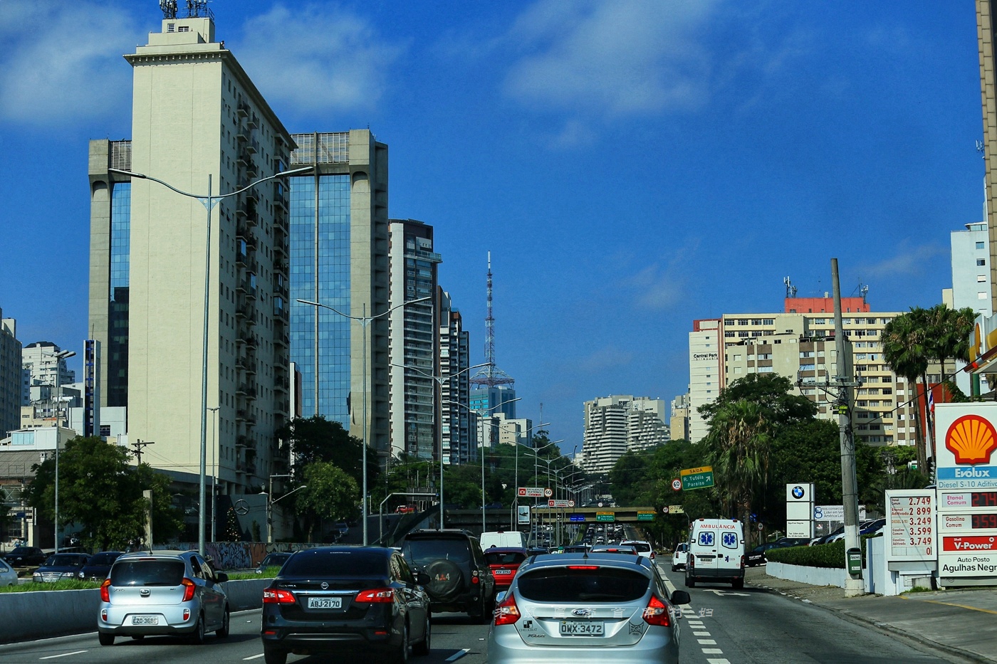 巴西人喜欢玩游戏,巴西人热衷的娱乐活动