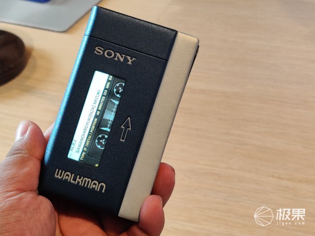 也就索尼敢了!4000多卖QQ音乐还不送会员,安卓MP3咋这么贵?