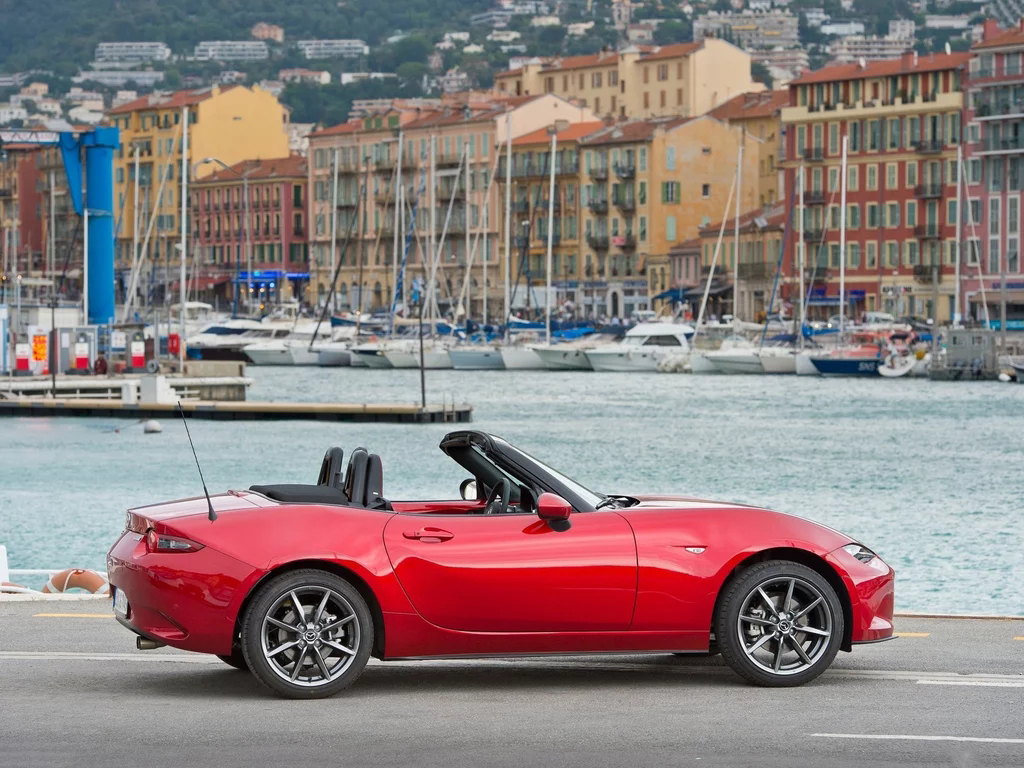 适合女生开的敞篷车3万以下哪买,适合女生开的四座敞篷车10万以下