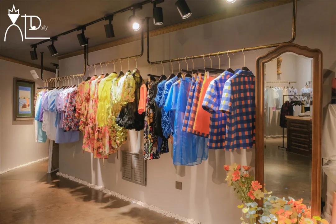 青岛品牌买手店,青岛买手店设计师