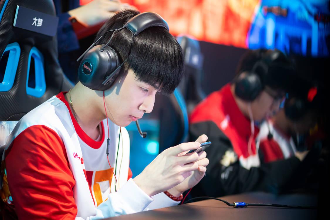 贺岁杯丨每日榜单：常规赛进入倒计时阿轩小九分别位列榜首