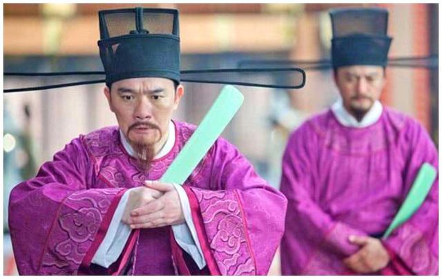 古代当官退休后为什么要回到乡下,为什么古代官员辞官都要回老家