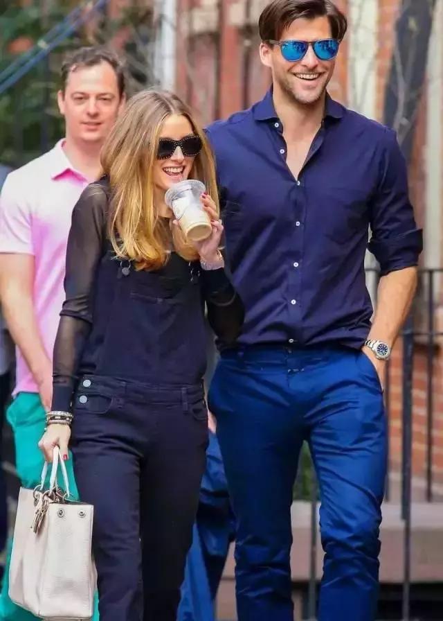 夏天透的衣服里面穿什么内搭,什么样的衣服夏天穿最有质感