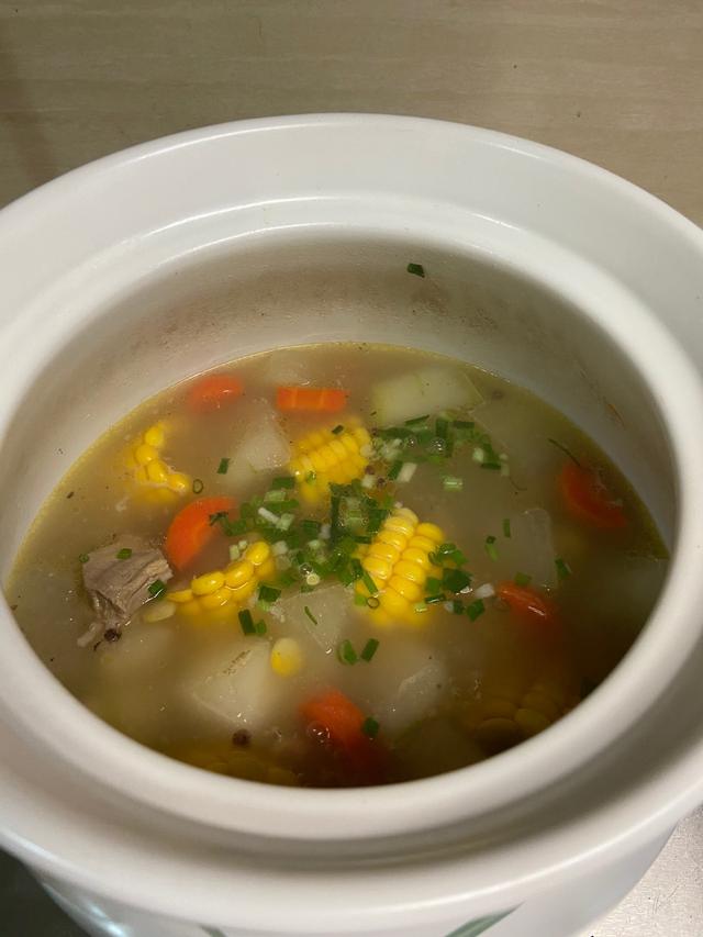 冬瓜排骨玉米汤的家常做法,冬瓜排骨玉米汤的做法