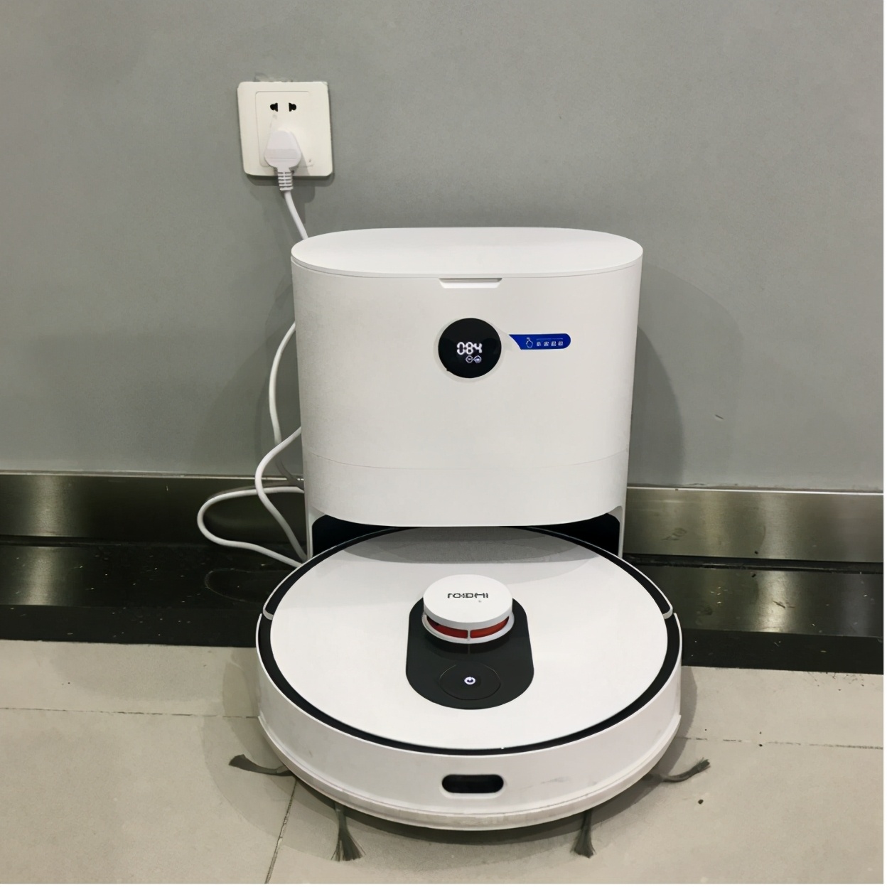 睿米扫地机器人可以自动清理垃圾,扫地机器人睿米扫拖一体全自动