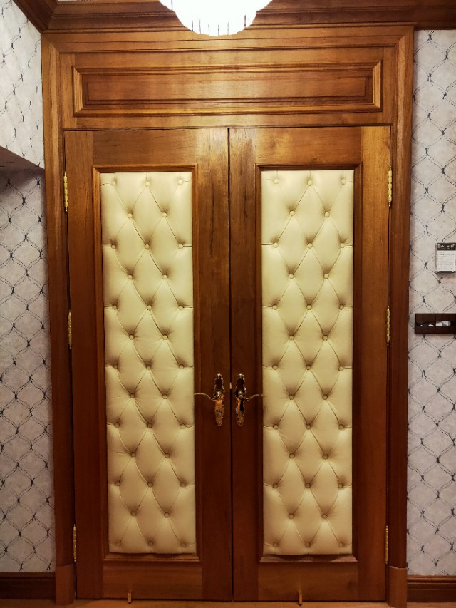 真假柚木对比,如何鉴别柚木家具