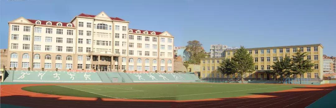 身边的榜样师德师风,不忘初心身边的榜样