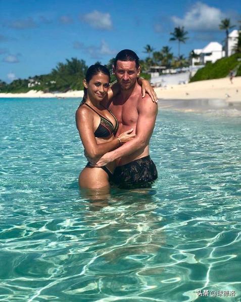 最年轻的世界金球足球先生,15年世界足球先生梅西获奖