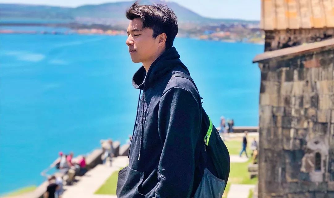 放弃50万年薪的工作,因为理想辞掉工作去环游世界