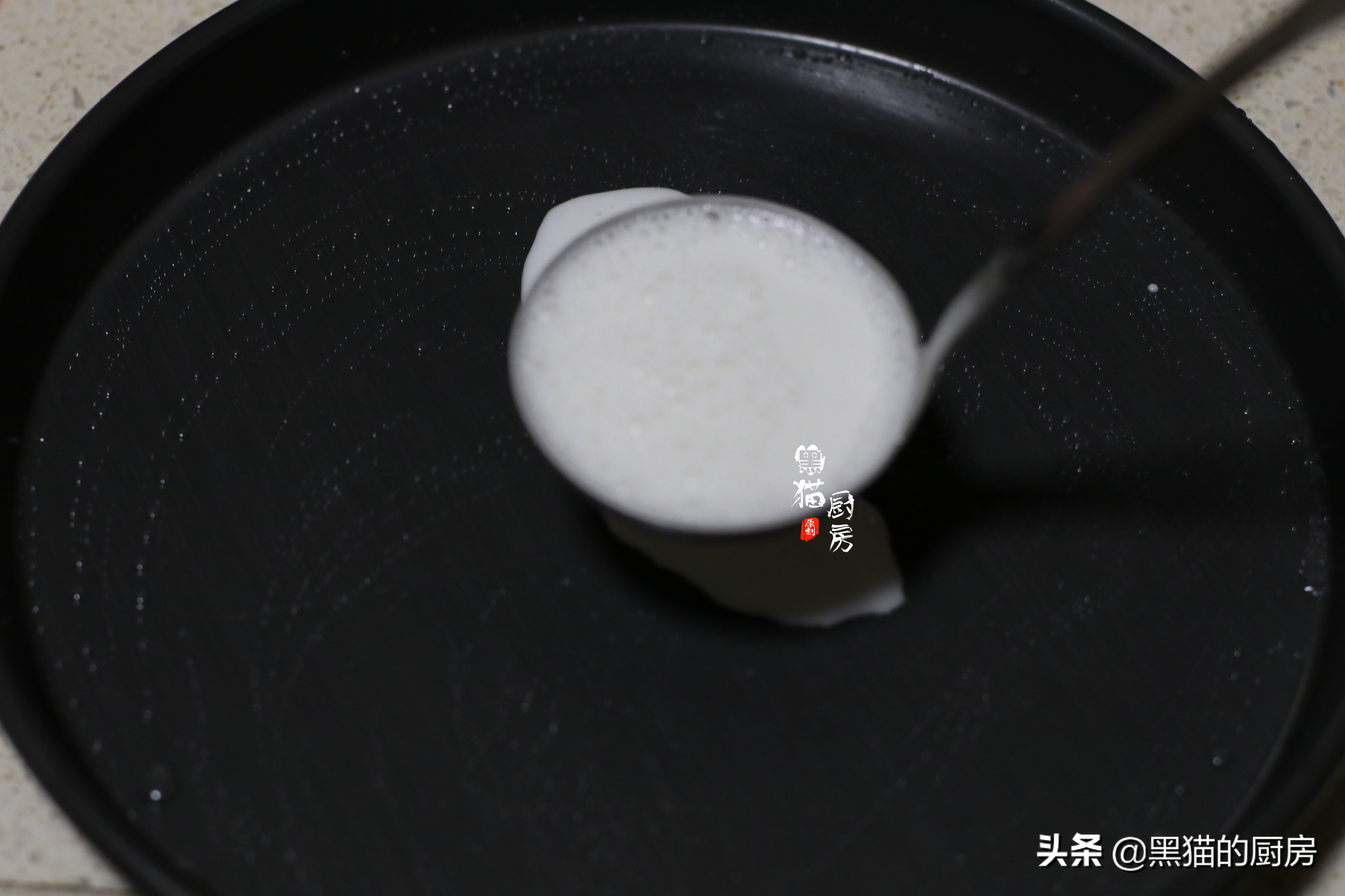 自己在家做广东肠粉的做法及配料,怎么只用一种材料做肠粉酱汁