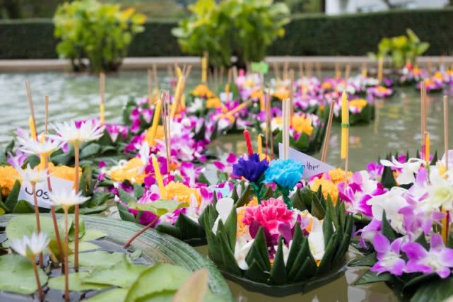 泰国万人水灯节,泰国水灯节曼谷