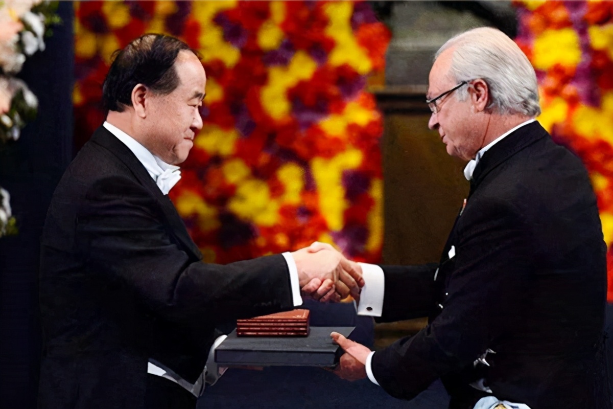 莫言《丰乳肥臀》写了啥，为何被骂世风日下，甚至一度还成了*书禁**