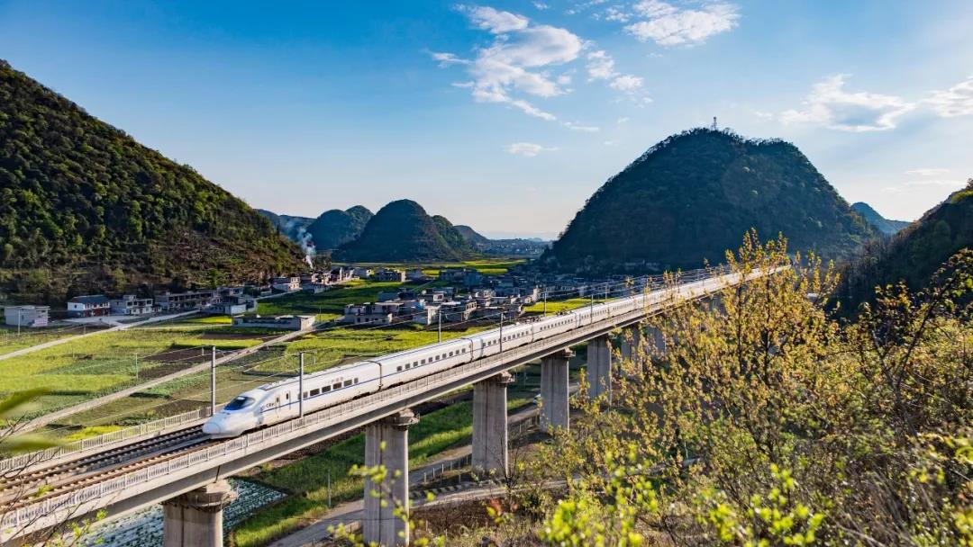 贵州经济跨越重塑全新形象内容,安顺经济近十年的发展变化