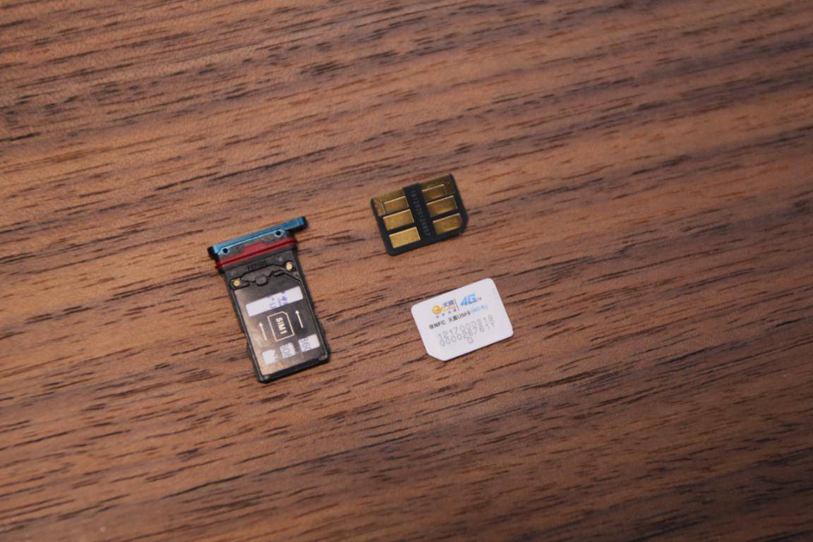 Lexar雷克沙nCARD到底如何？我买了一张，用华为Mate20Pro试了试