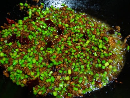 五花肉韭菜虾皮馅饺子怎么调馅,五花肉做饺子馅