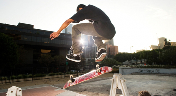 skate鏉块瀷,瓒佹垜浠繕骞磋交鍚堥泦