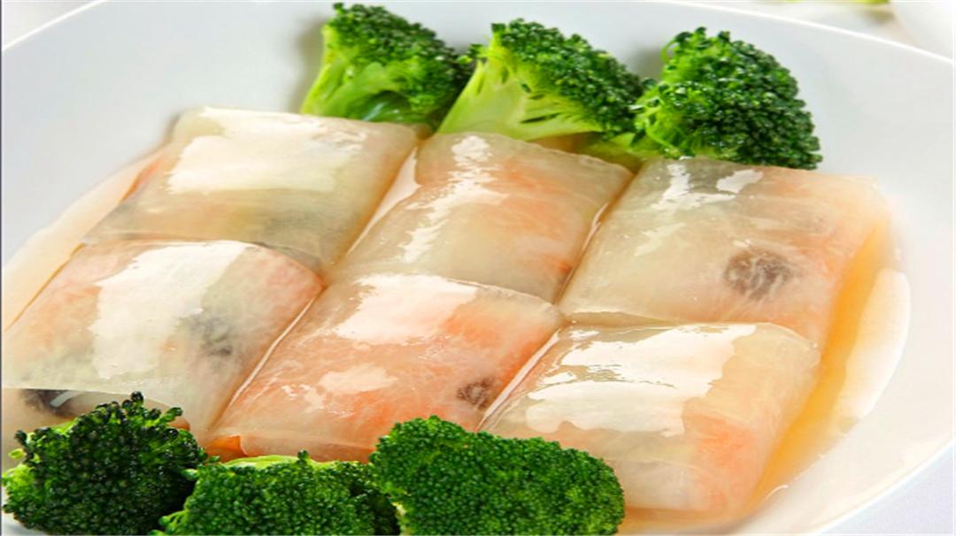 璐靛窞灏忓摜鑲犵矇,璐靛窞灏忎紮绗竴娆″悆鑲犵矇