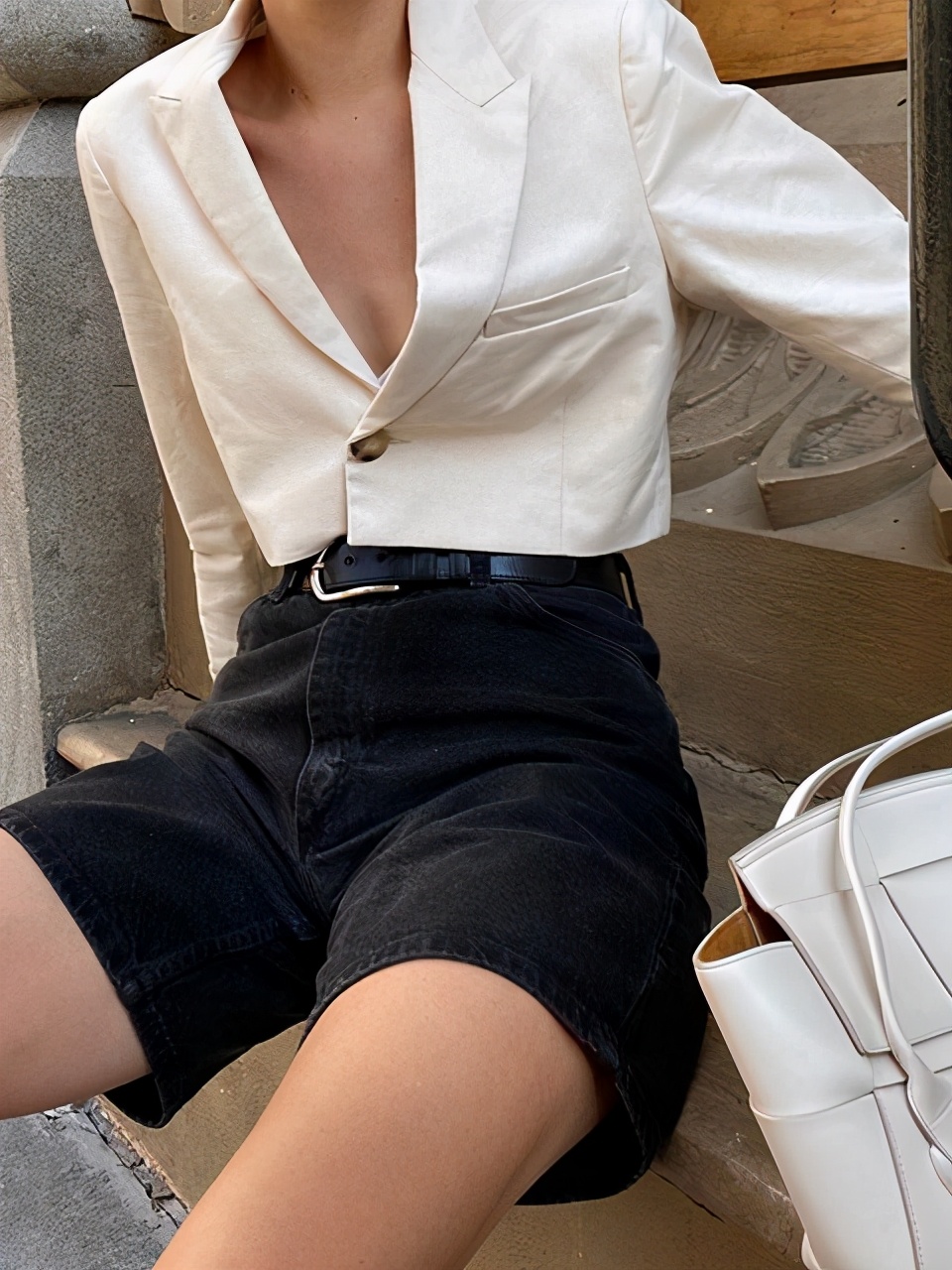 简单衣服穿出气质女明星,穿出高级感很适合小个子的女生