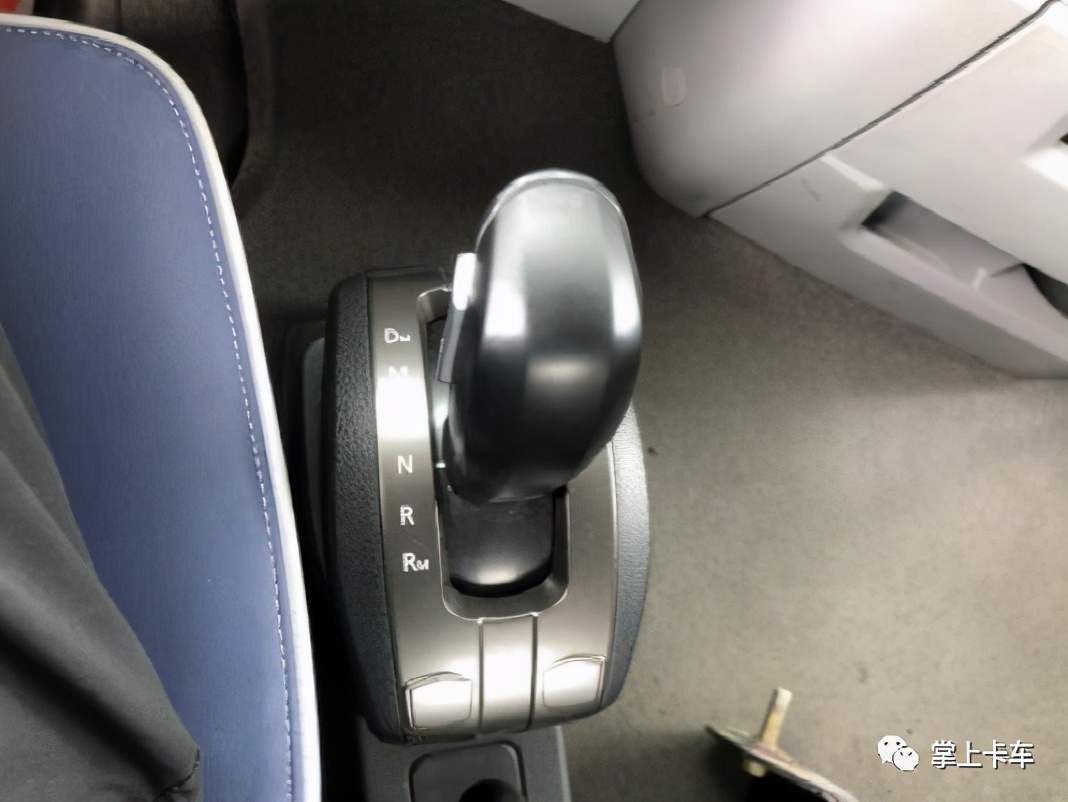 月入1.2万仅够养家，花40万买欧曼自动挡重卡，山东老司机咋想的