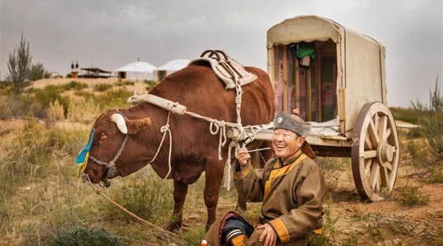 内蒙古沙漠旅游景点,内蒙古沙漠景点大全图片高清