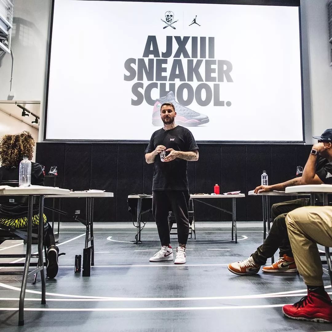 nike匡威乔丹联名,aj2和匡威联名套装